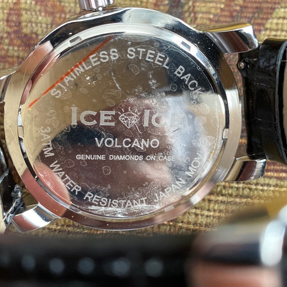 Brand new “Ice Ice Volcano” Genuine Diamonds Bezel Large Face Men’s Watch. Nice! - Picture 6 of 10